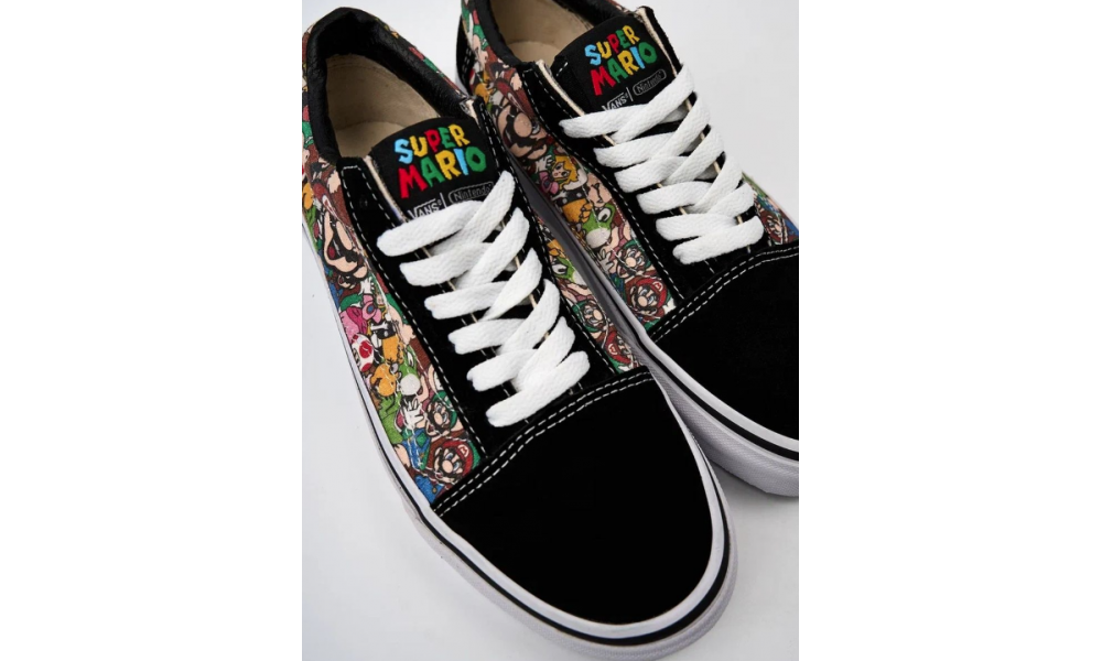 Mario hotsell x vans